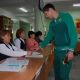 Фото ИА «24.kg». Избирательный участок № 1239 в новостройке «Ак-Босого», Бишкек, 2017 год