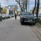 Фото читателя 24.kg. Чудаки парковки в Бишкеке