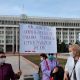 Фото 24.kg. Митинг медиков