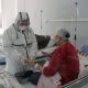 Фото пресс-службы президента. Садыр Жапаров посетил красную зону в Республиканской клинической инфекционной больнице